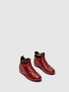 Botins com Fecho em Vermelho